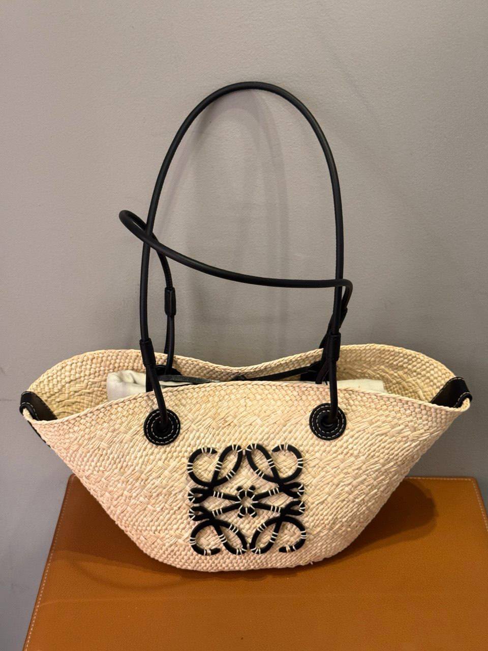 Anagram Basket Bag in Raffia and Calfskin