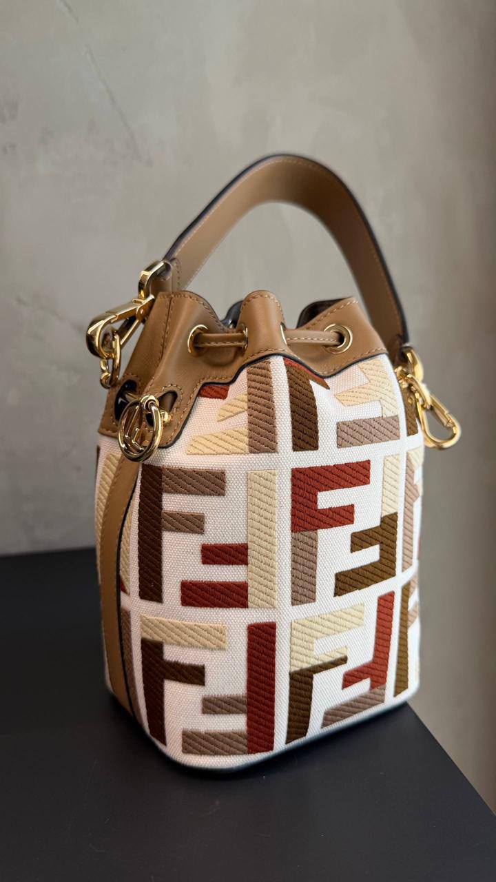 Mon Tresor Bucket Bag