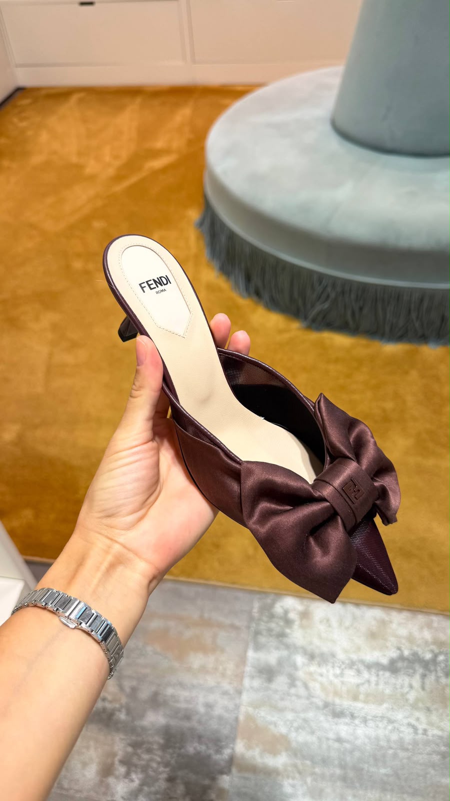 Bow-Detailed Mesh Mules