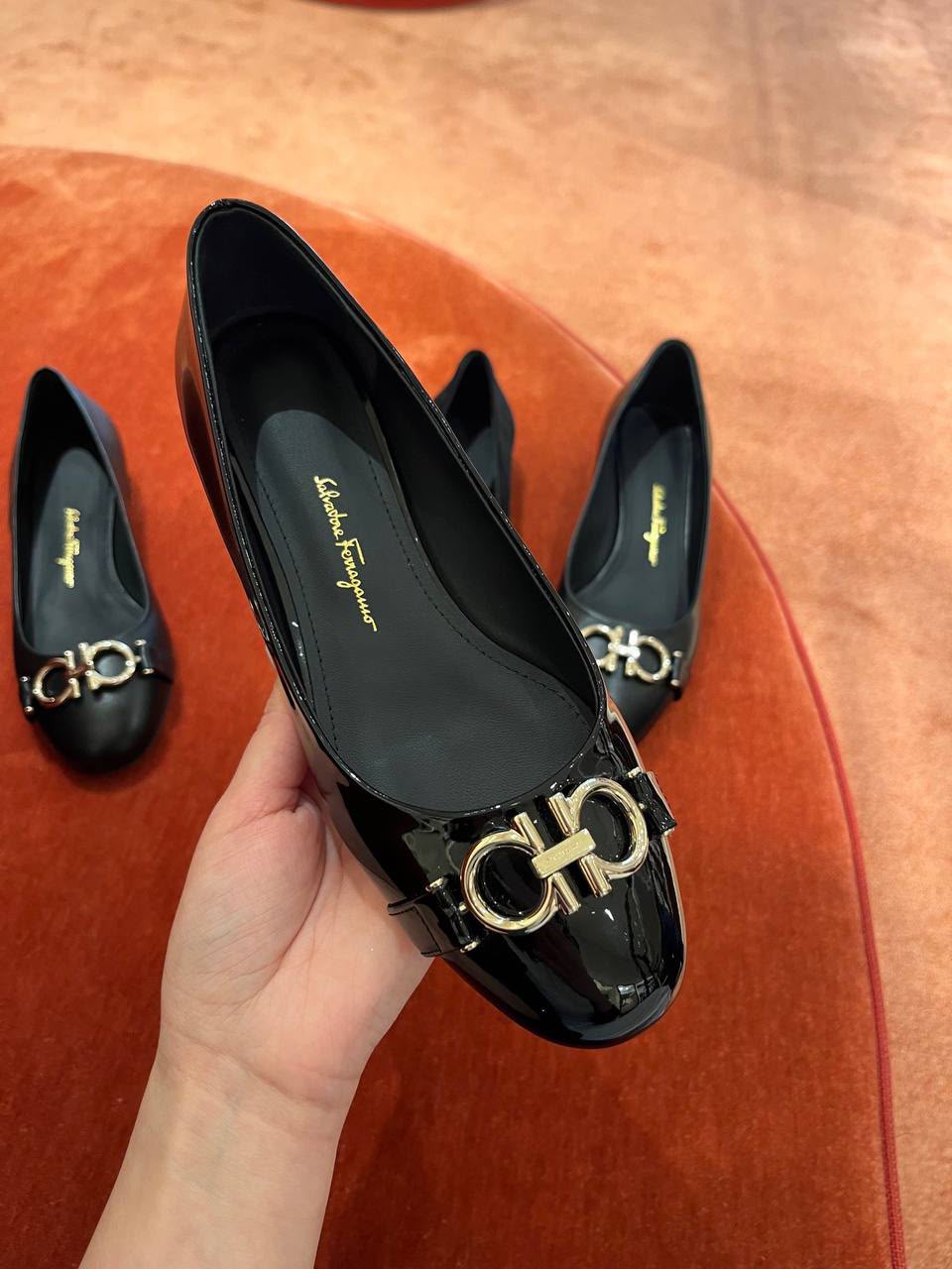 Gancini Patent Leather Ballet Flats
