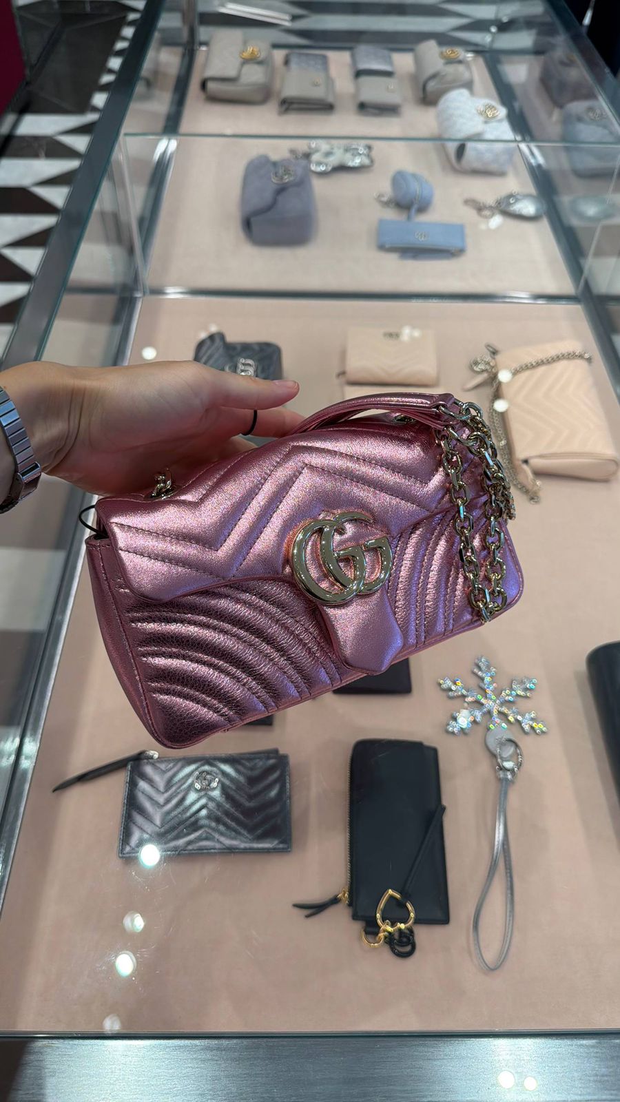 GG Marmont Small Shoulder Bag