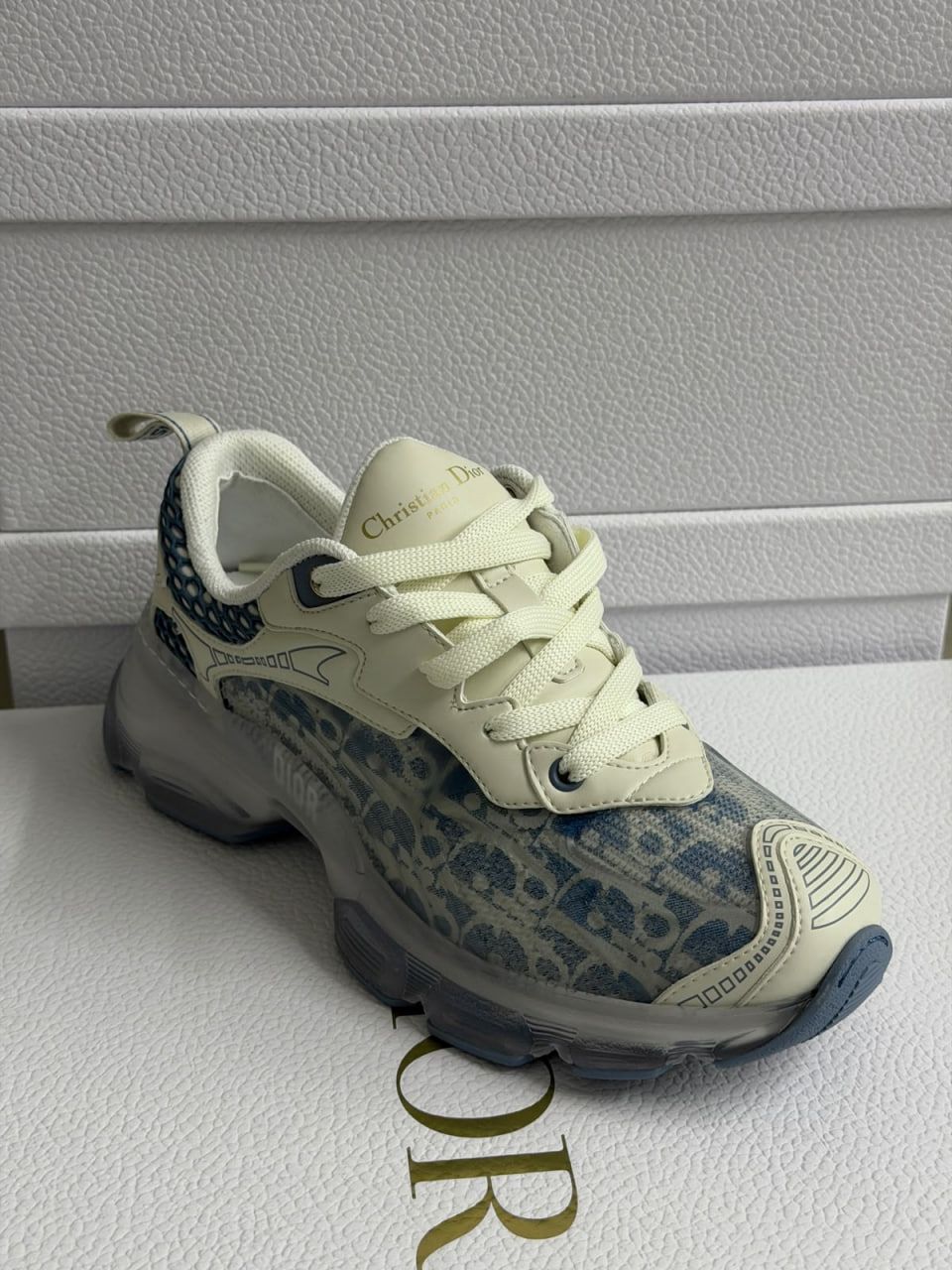 D-Connect Sneaker