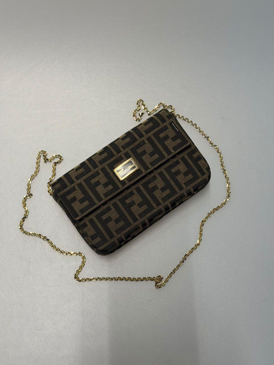 Zucca Canvas Chain Wallet