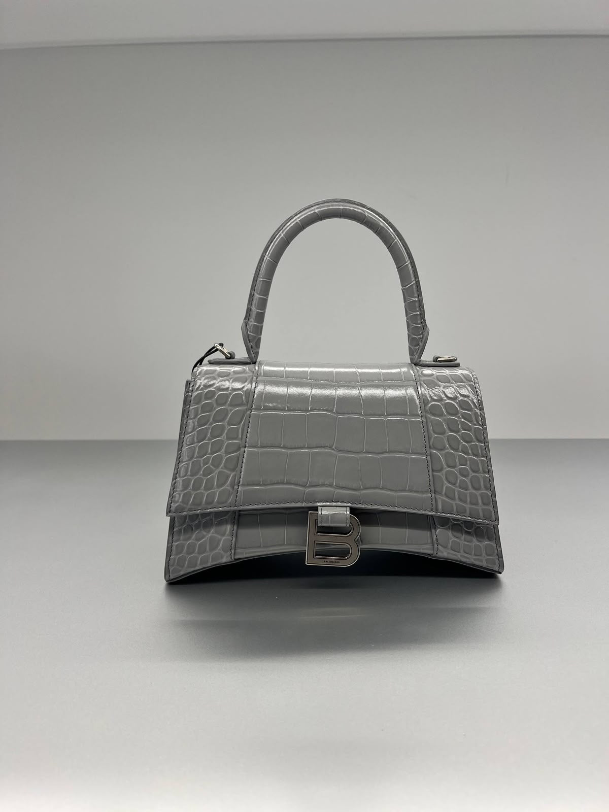 Hourglass Top Handle Bag