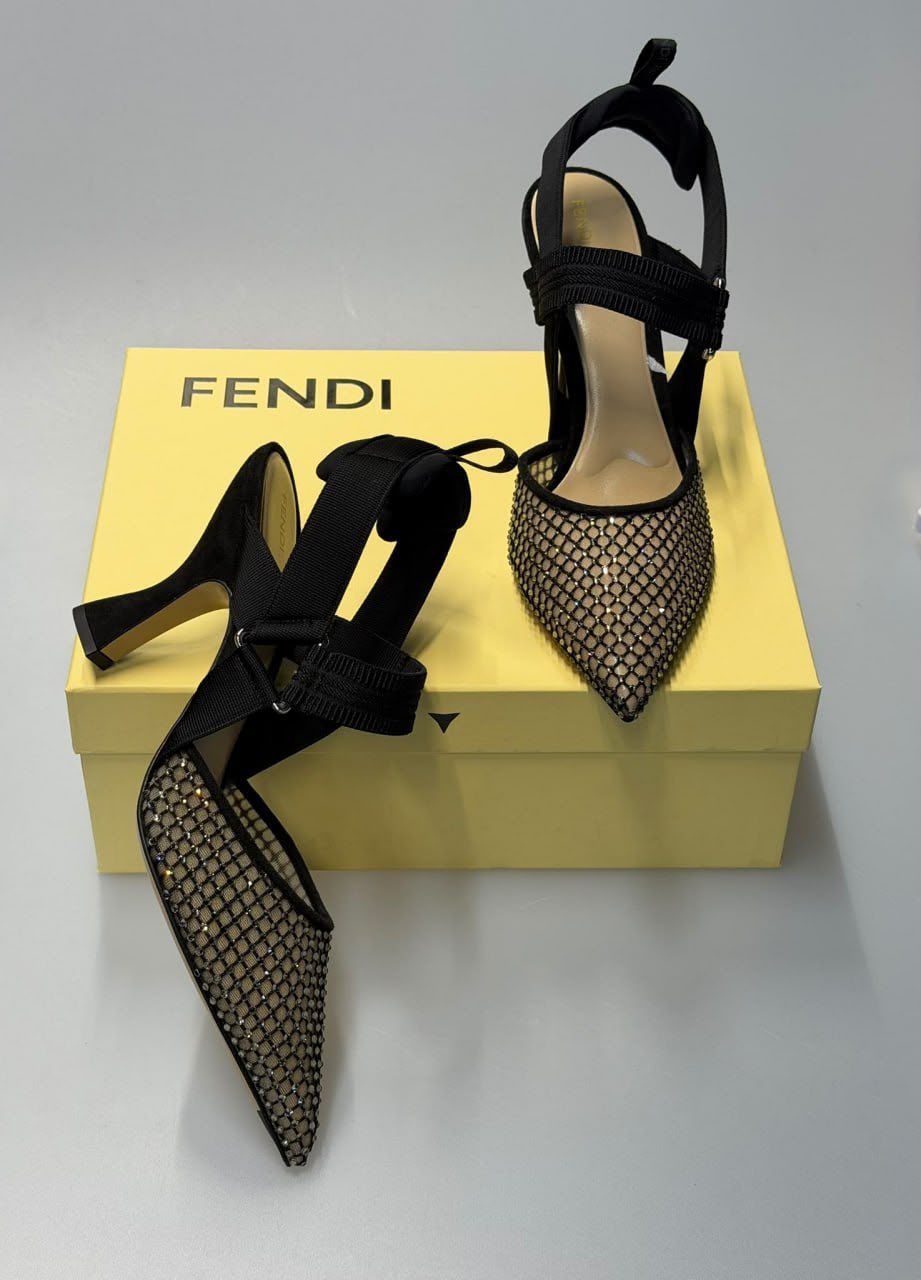 Colibrì Slingback Pumps