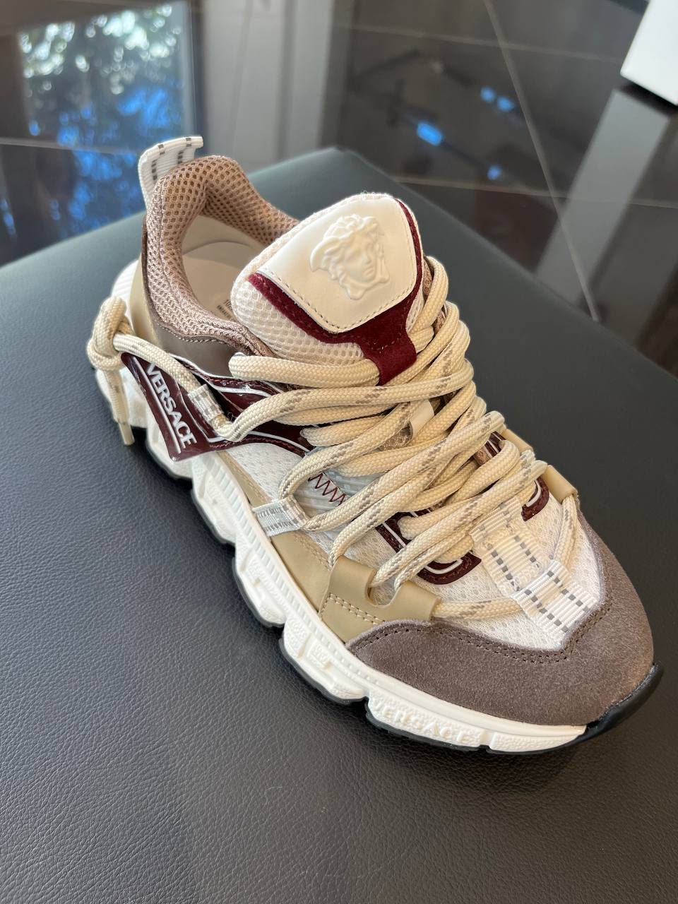 Trigreca Sneakers