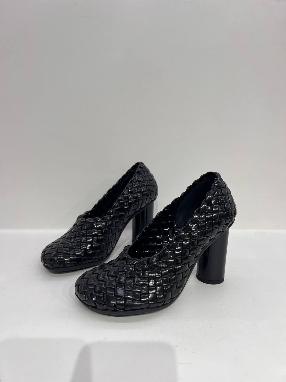 Intrecciato Leather Pumps