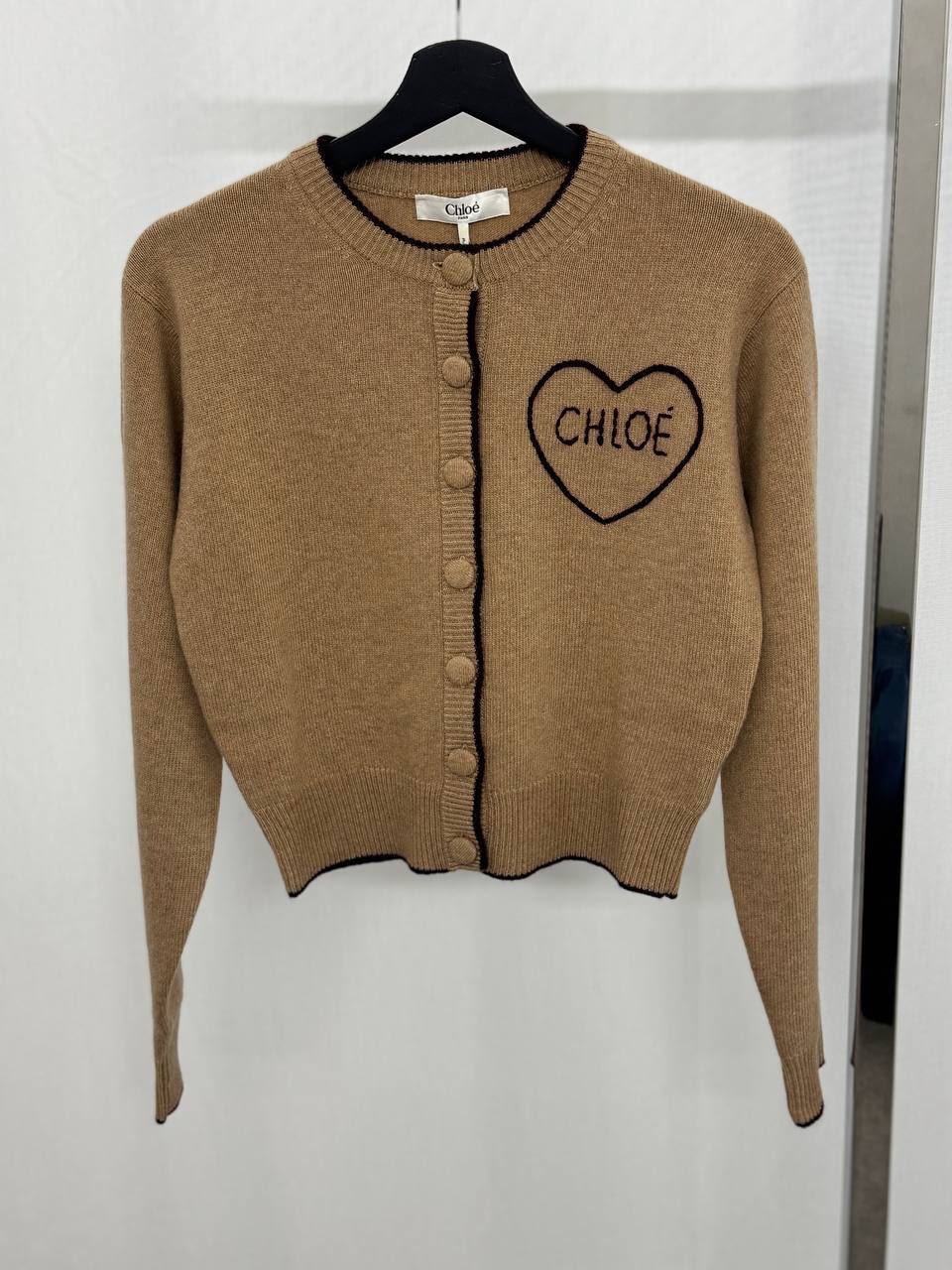 Heart-embroidered wool cardigan