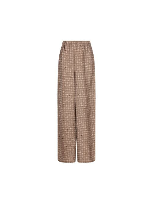 Pantaloni realizzati in seta