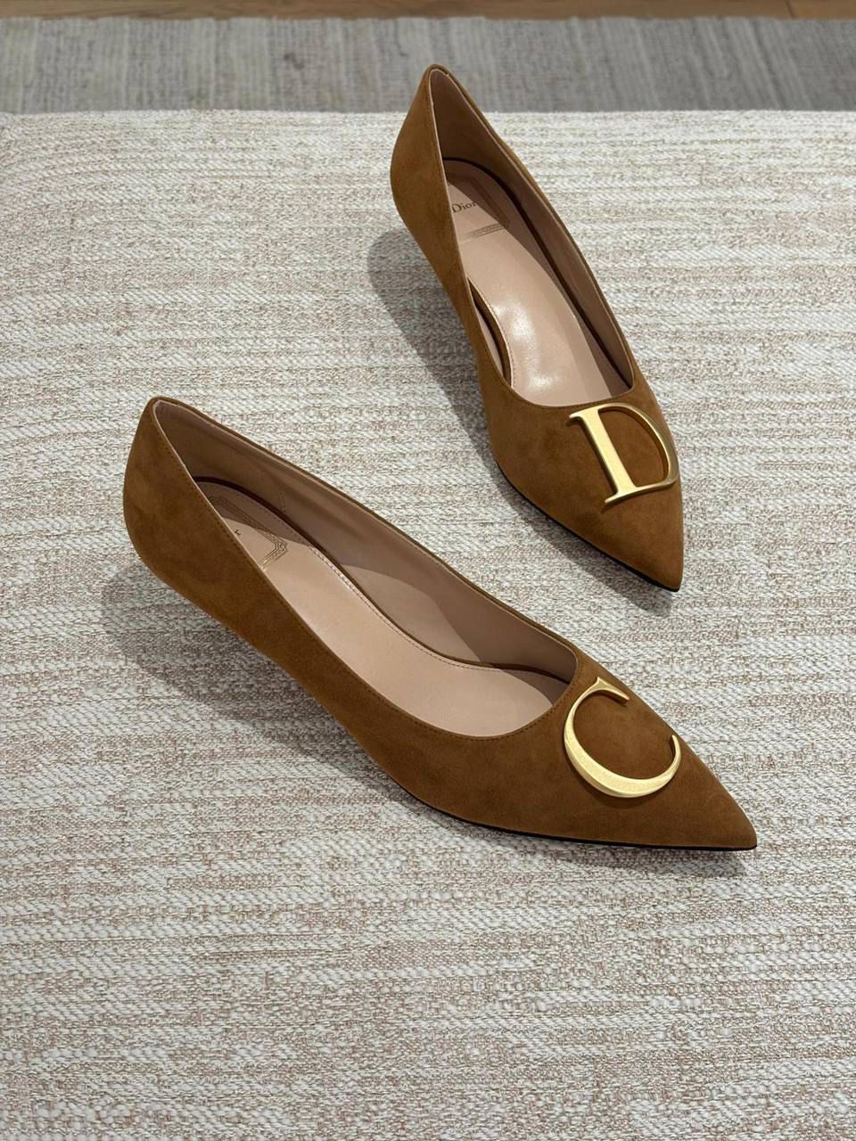 Granville Kitten Heel Pump