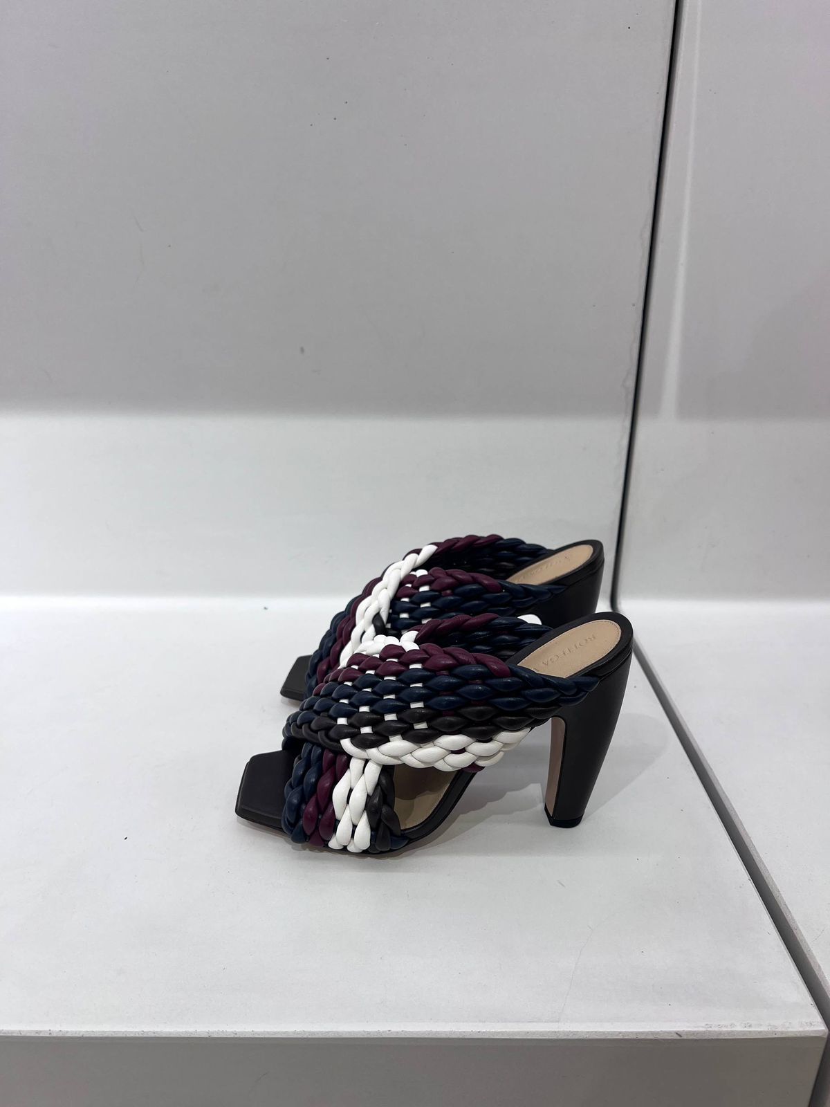 Lido Intrecciato Leather Mules