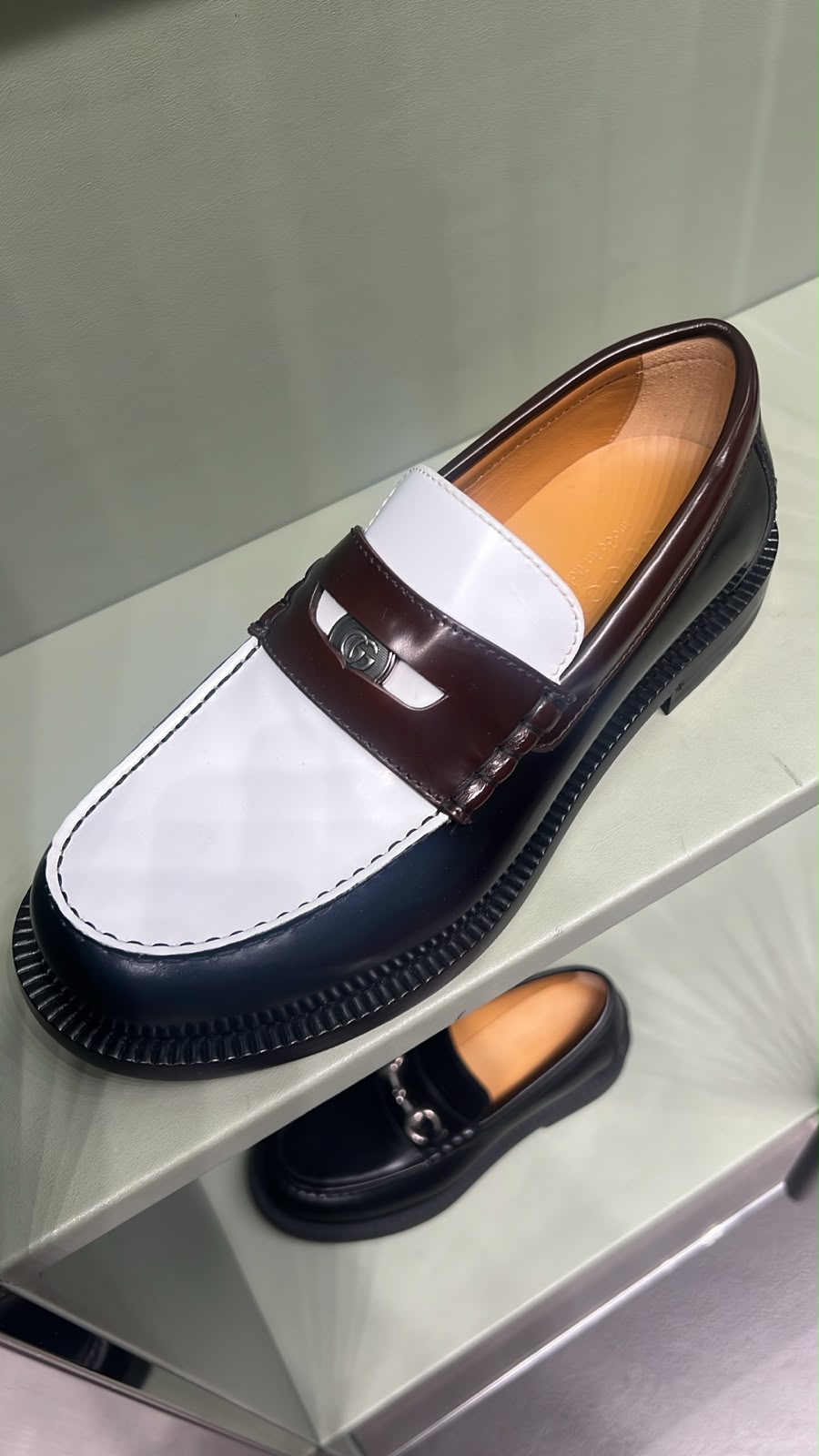 Interlocking G Leather Loafer