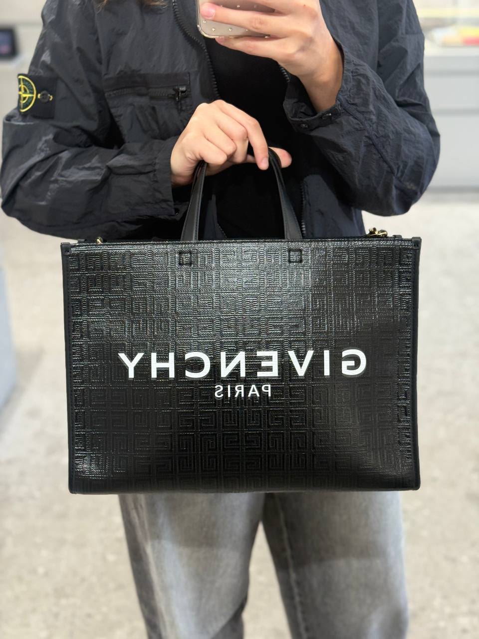 G-Tote Medium Tote Bag in Embossed Leather