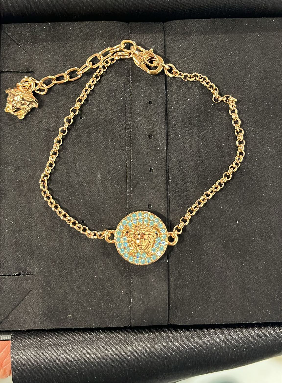 La Medusa Crystal Bracelet