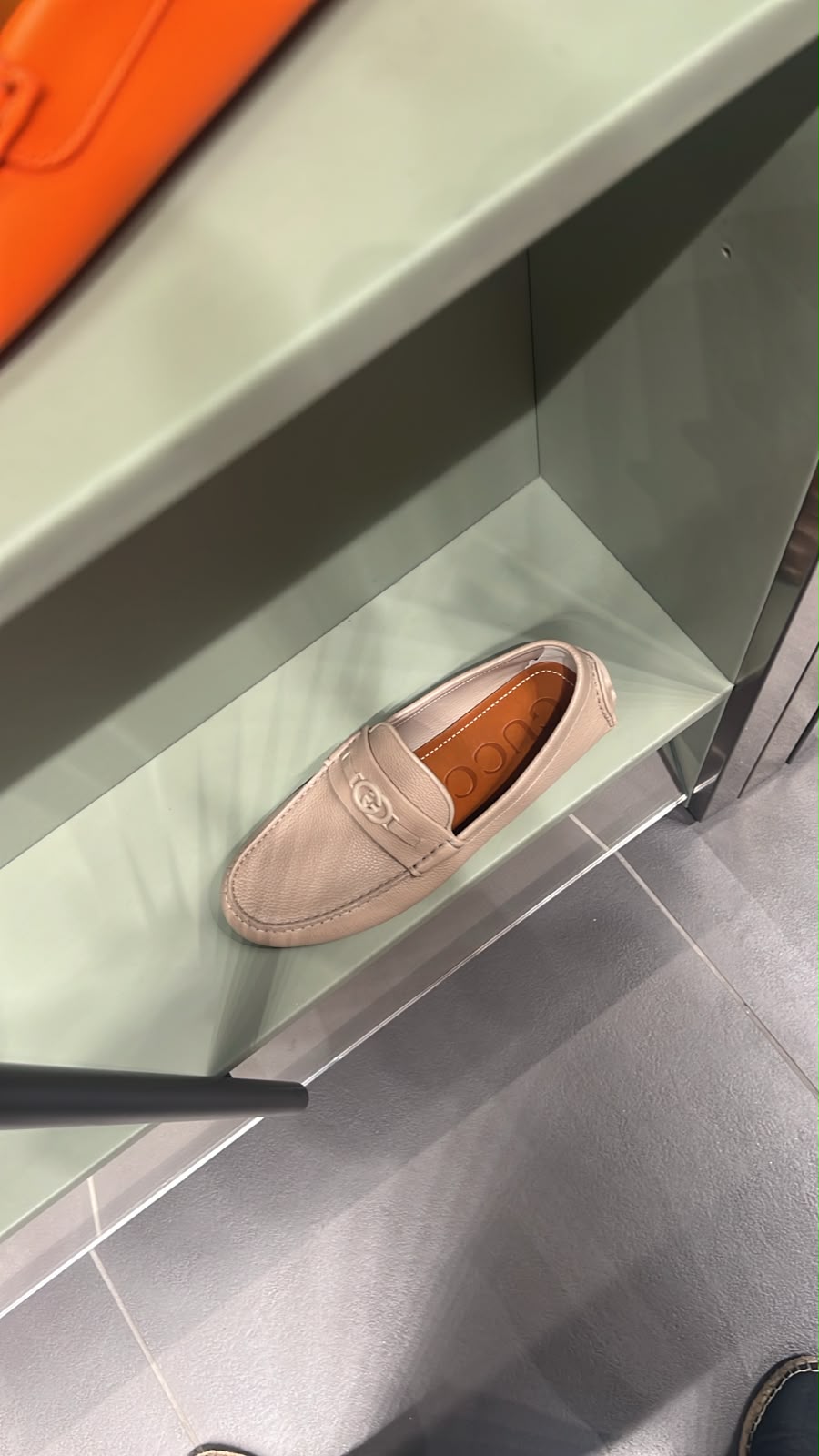 GG Logo Leather Loafer