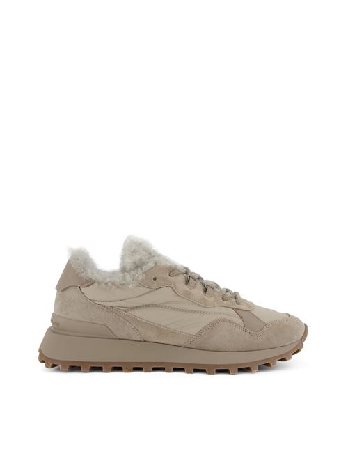 Sneakers realizzate in vera pelle
