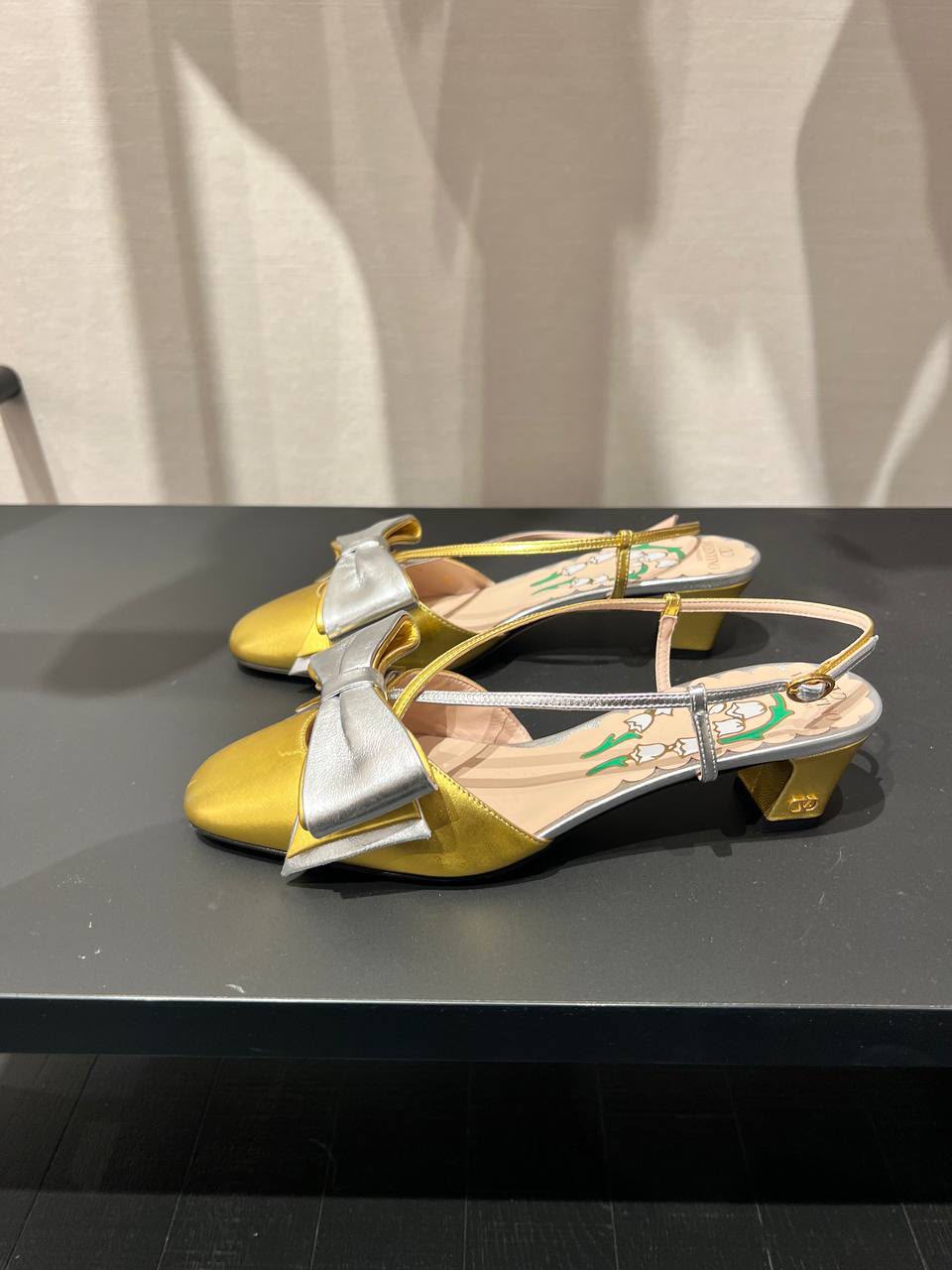 Garavani Bow Slingback Pumps