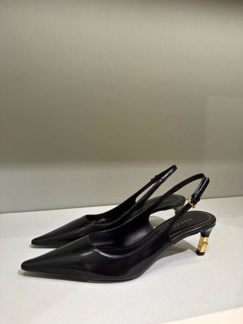 Signoria slingback pump