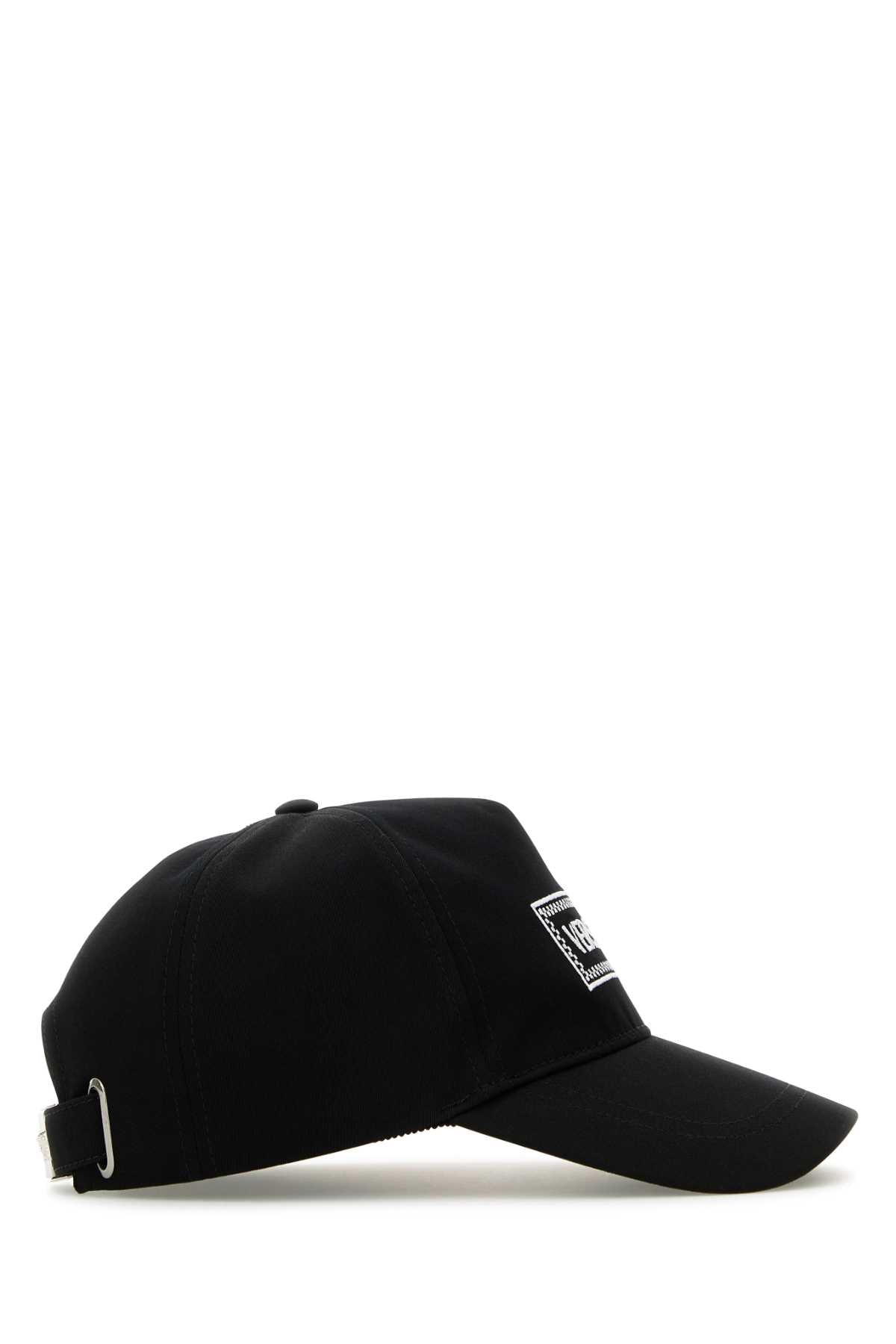 VERSACE BASEBALL CAP COTTON DRILL+ EMBROIDERED VERSACE TAG For Men Exterior: 100% Cotton Lining: 100% Cotton