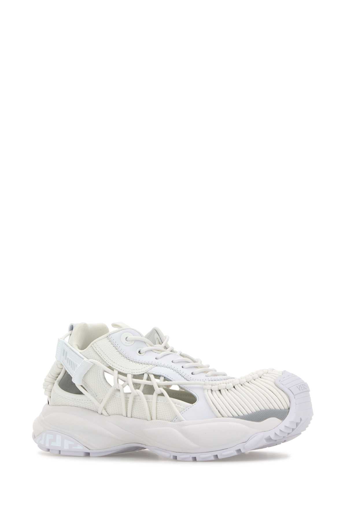 VERSACE SNEAKER CALF LEATHER For Men Exterior: 100% Calf 100% Fabric Interior: 100% Nylon 100% Calf Sole: Rubber