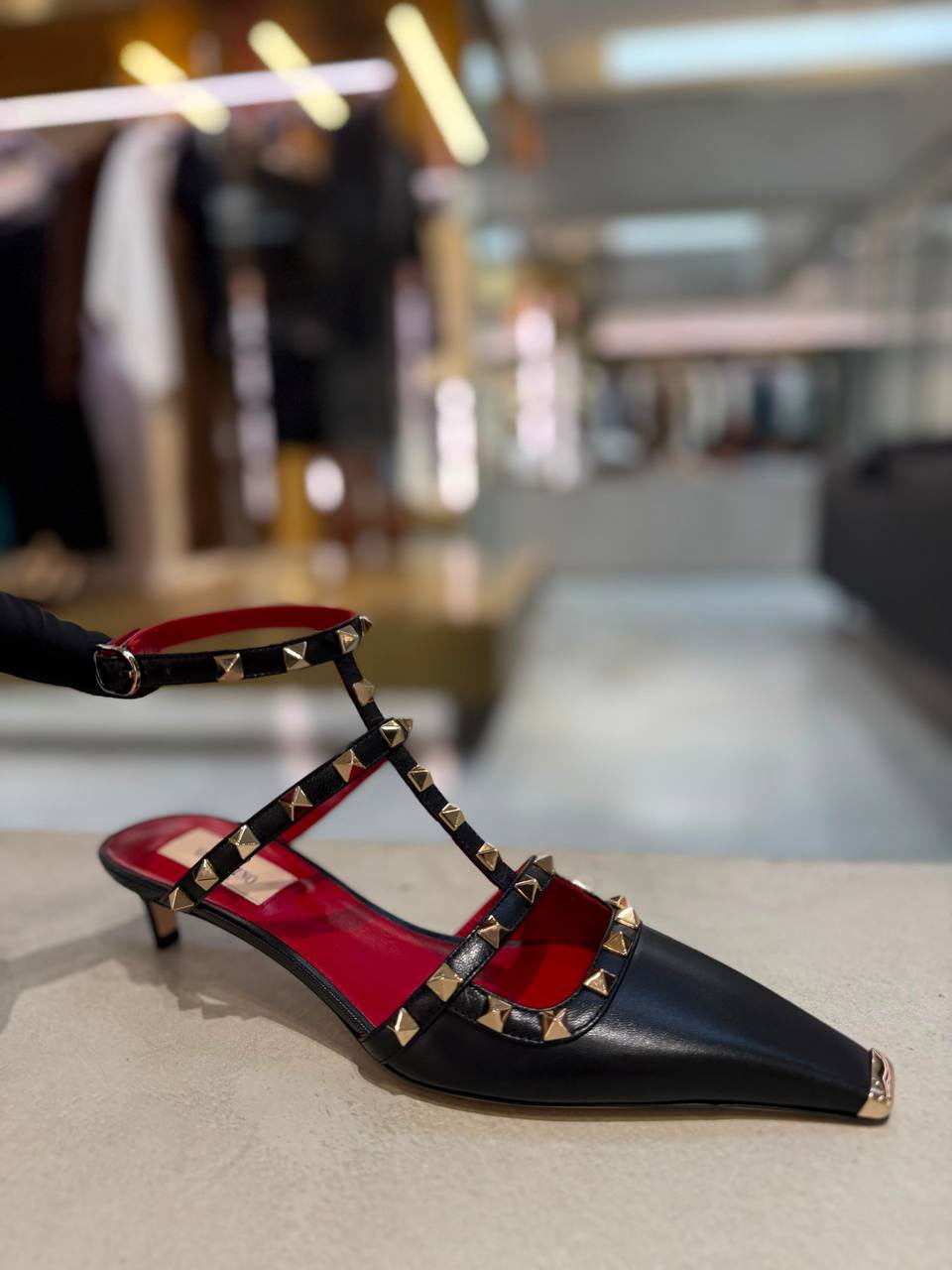 Rockstud Caged Pump