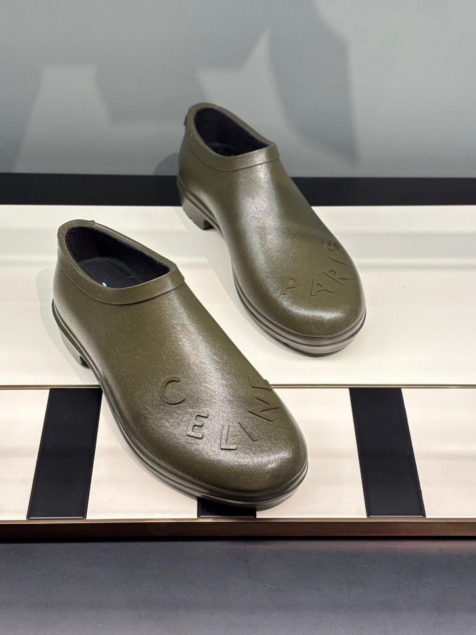 Paris Rubber Rain Shoes