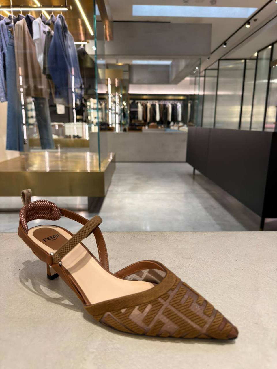 Colibrì Slingback Pumps