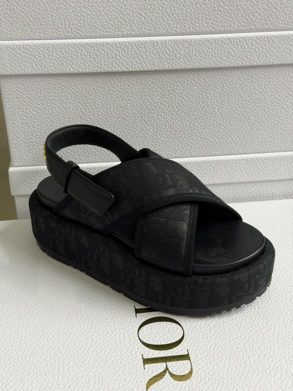Alpha Sandal