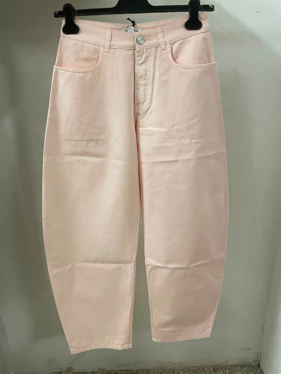 Balloon Fit Jeans