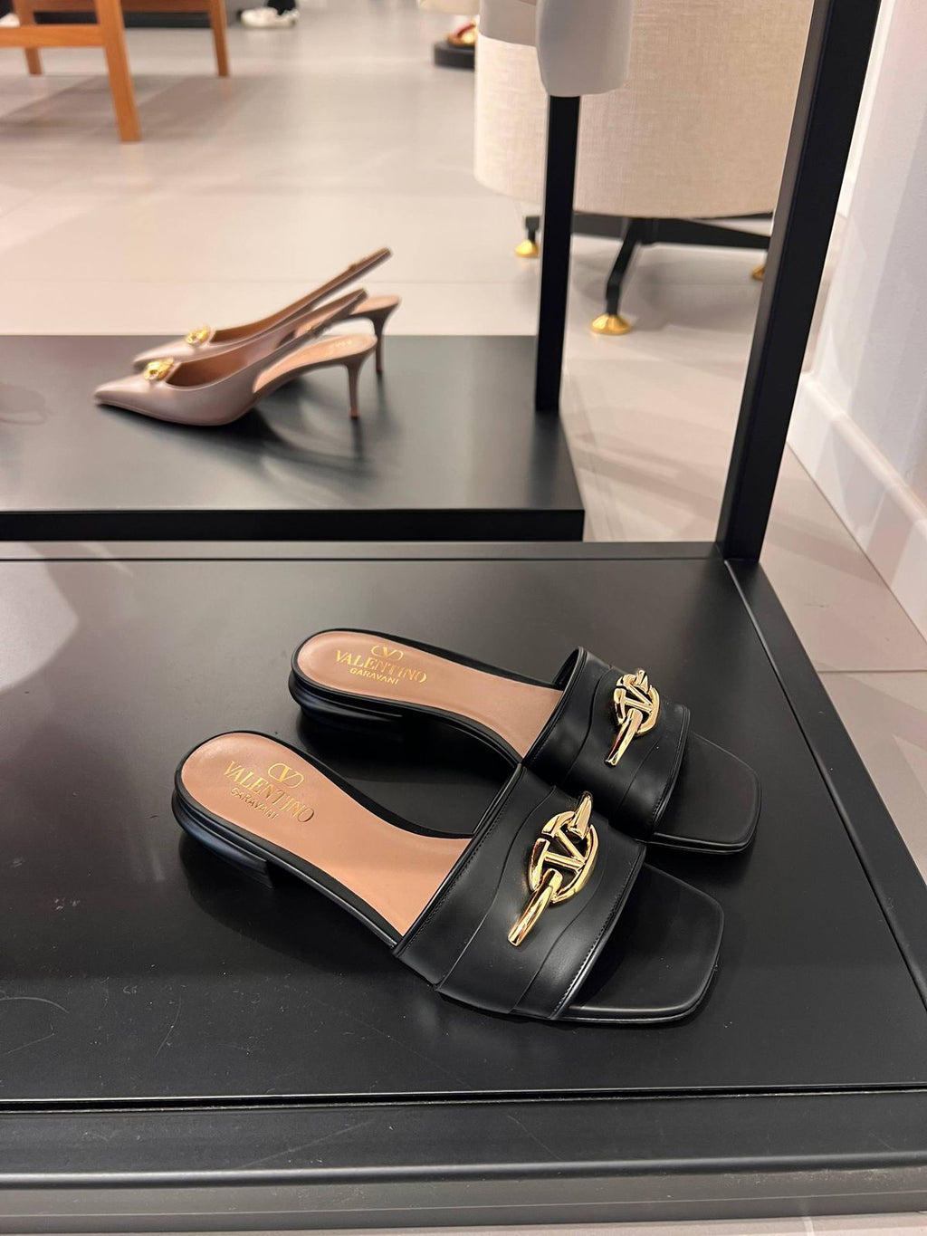 Valentino Garavani VLogo Chain Slide Sandal