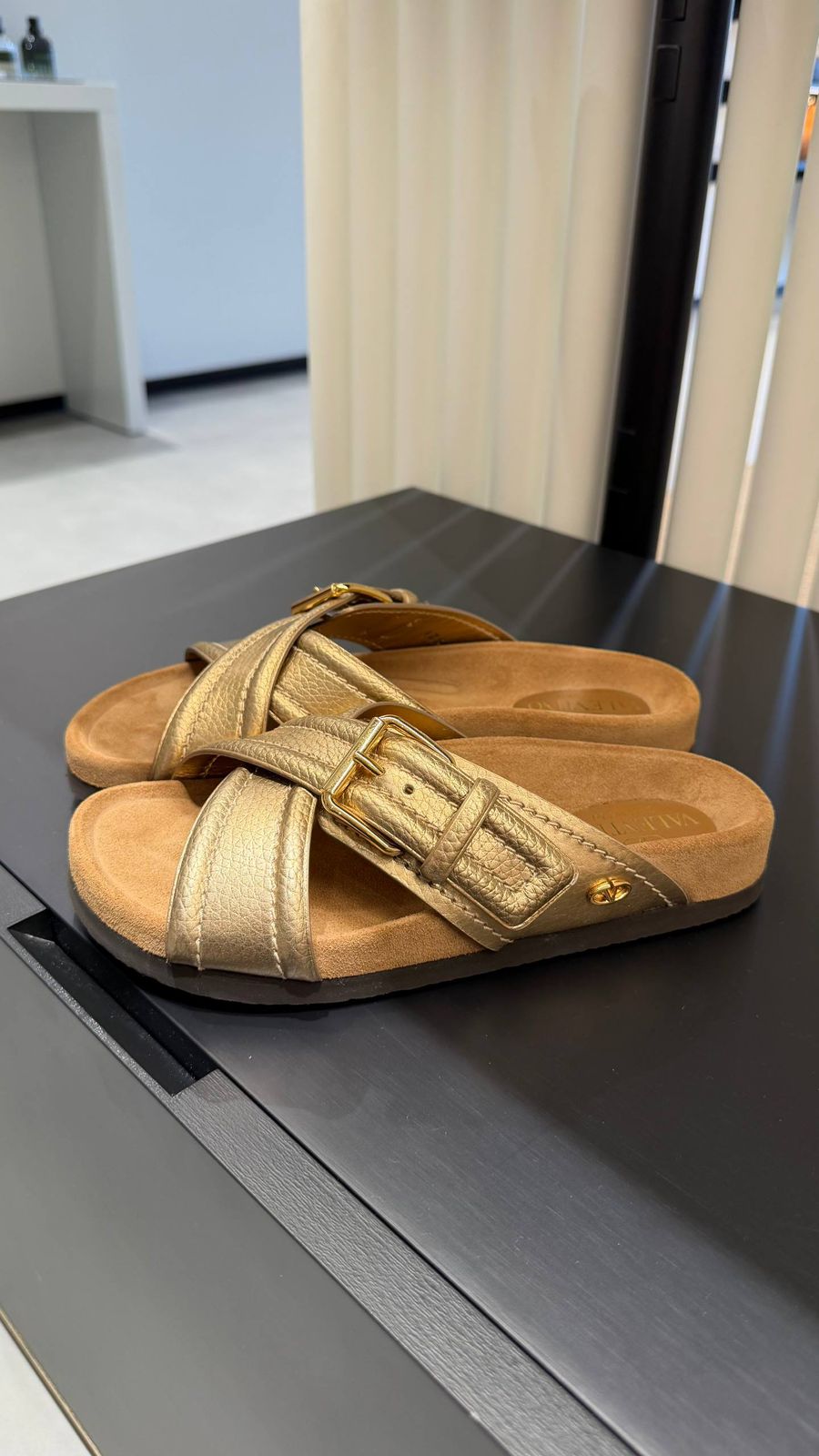 Garavani Metallic Leather Slide Sandal