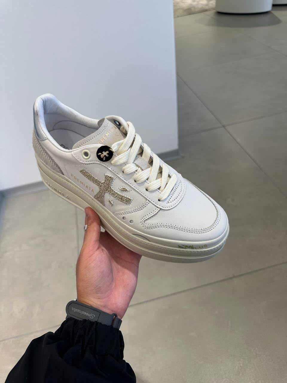 Eric Sneakers