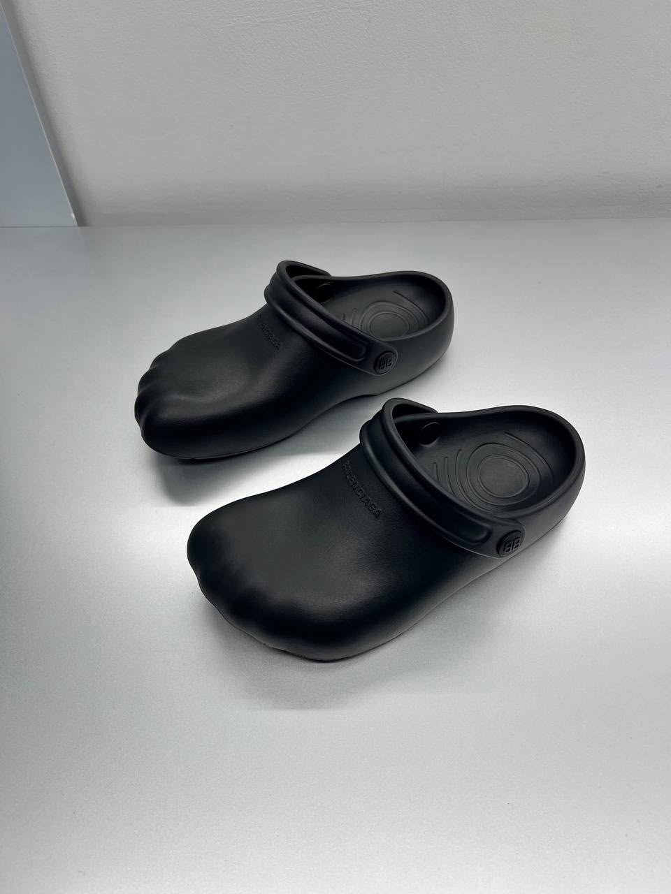 Crocs Pool Slide