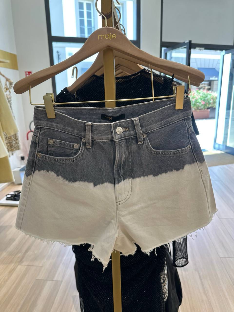 Two-tone denim shorts