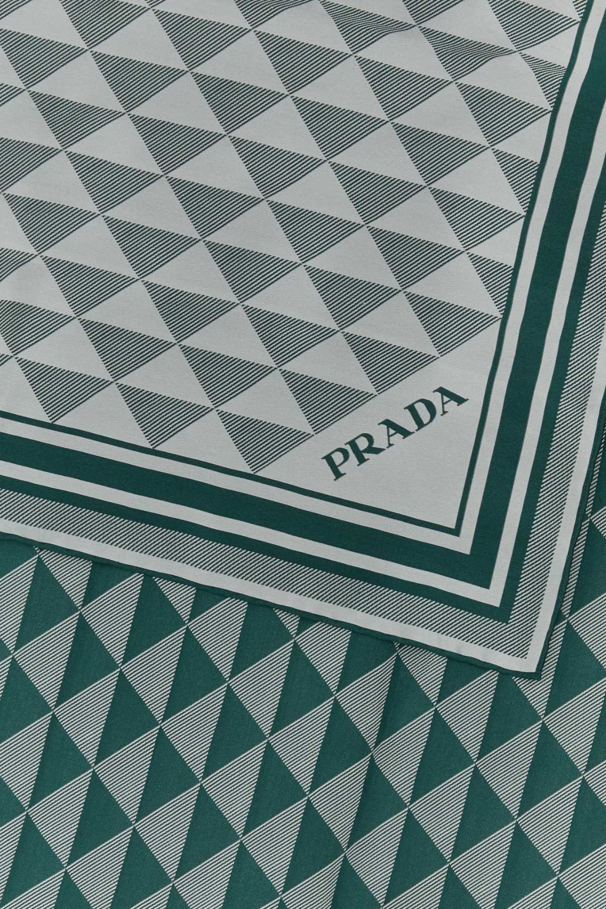 PRADA FOULARD For Women 100%SE