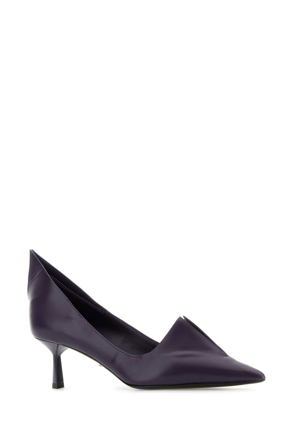 PRADA DECOLLETE' For Women Exterior: 100% Leather Interior: 100% Leather Sole: Leather