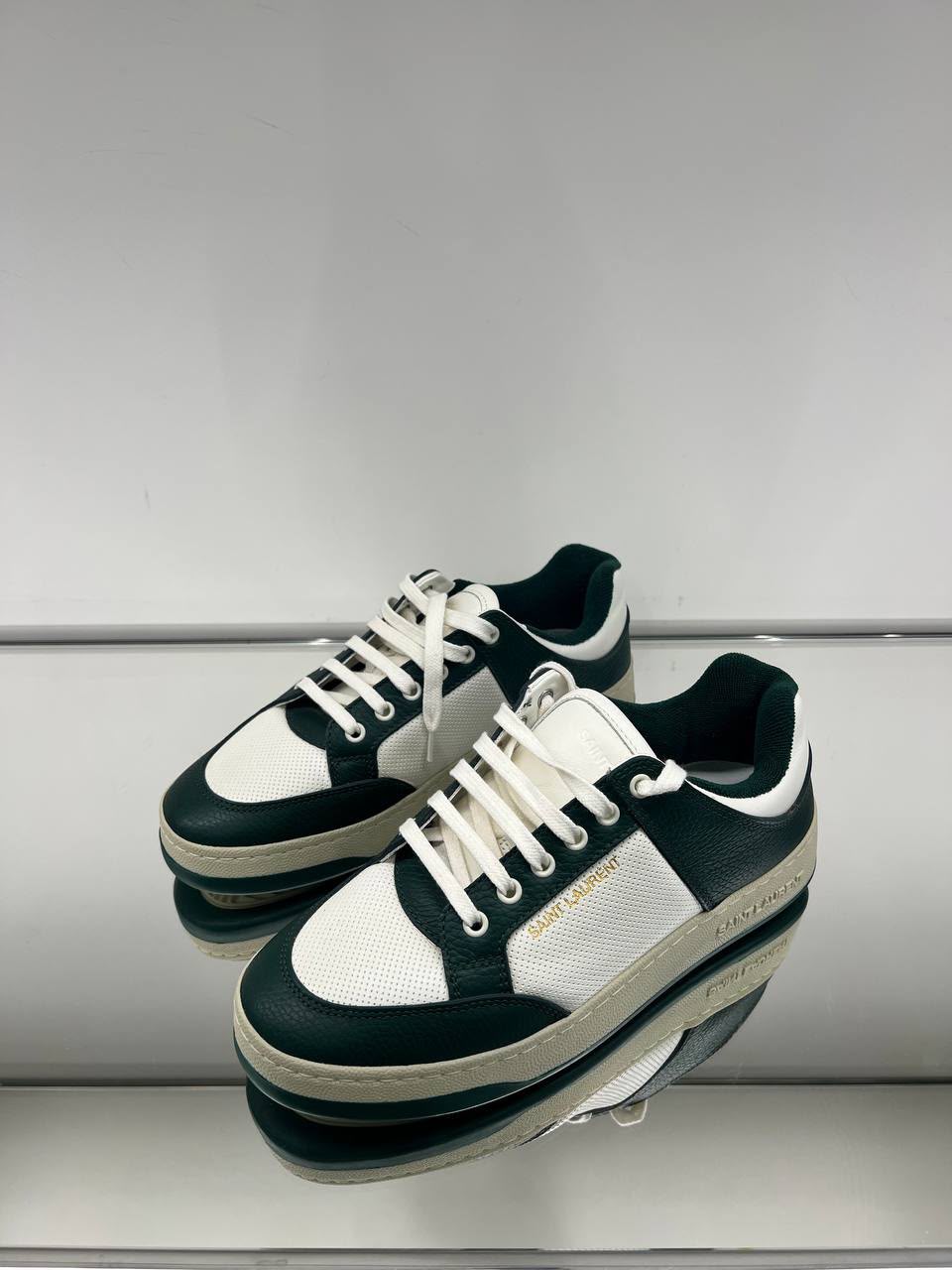 Court Classic SL/80 Sneakers