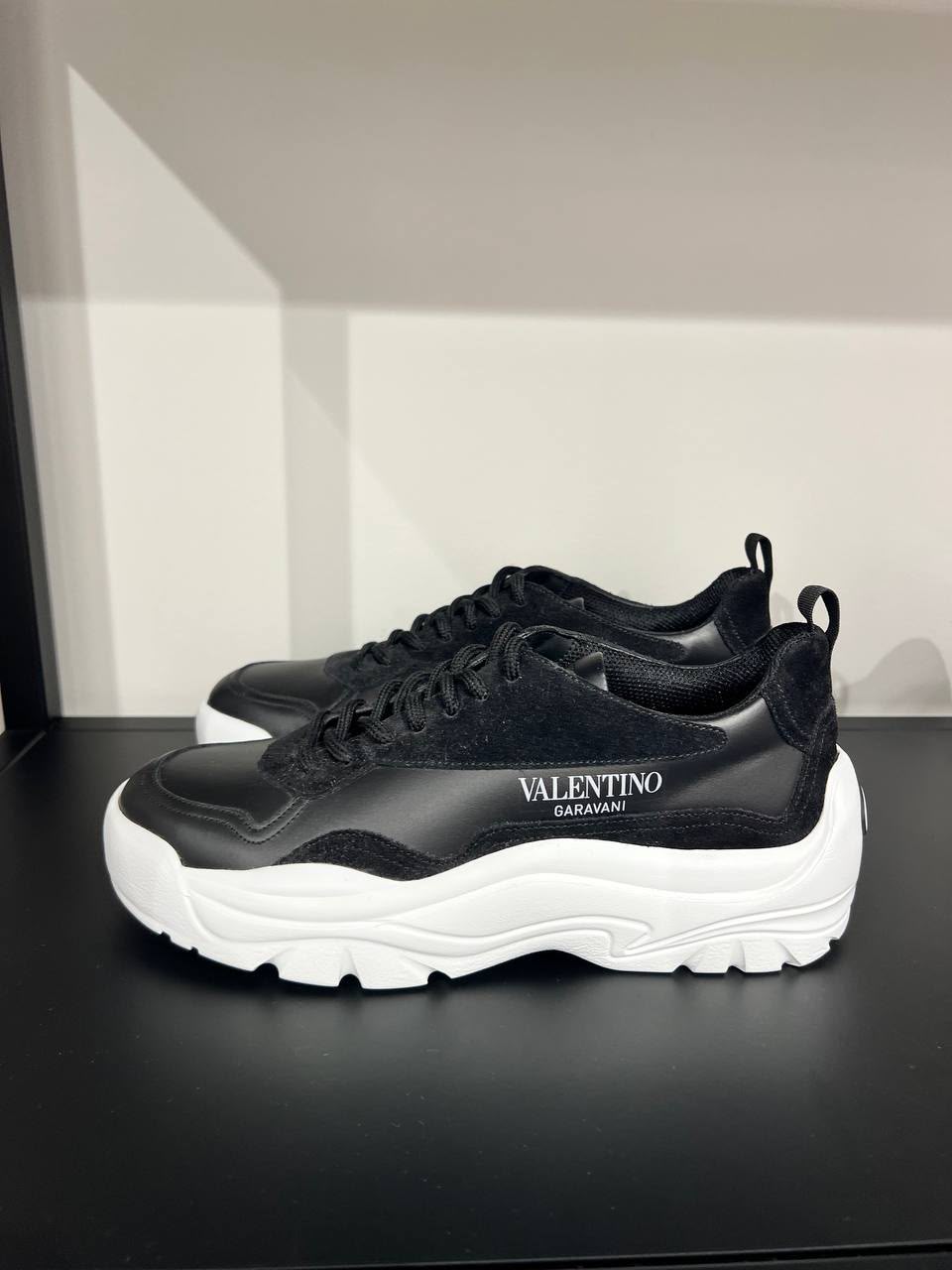 Garavani One Stud Low-Top Sneaker
