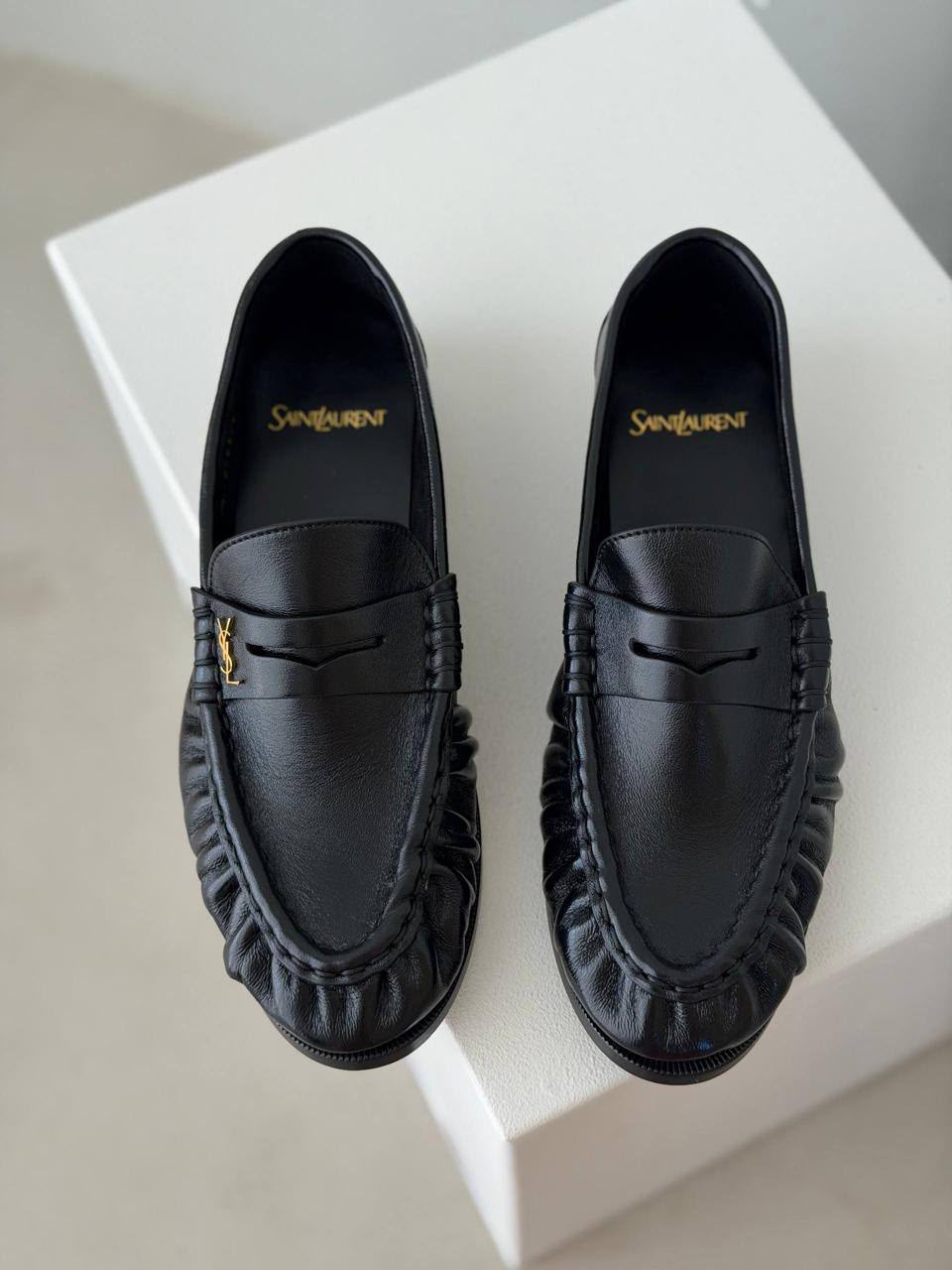 Le Loafer Penny Moccasins in Smooth Leather