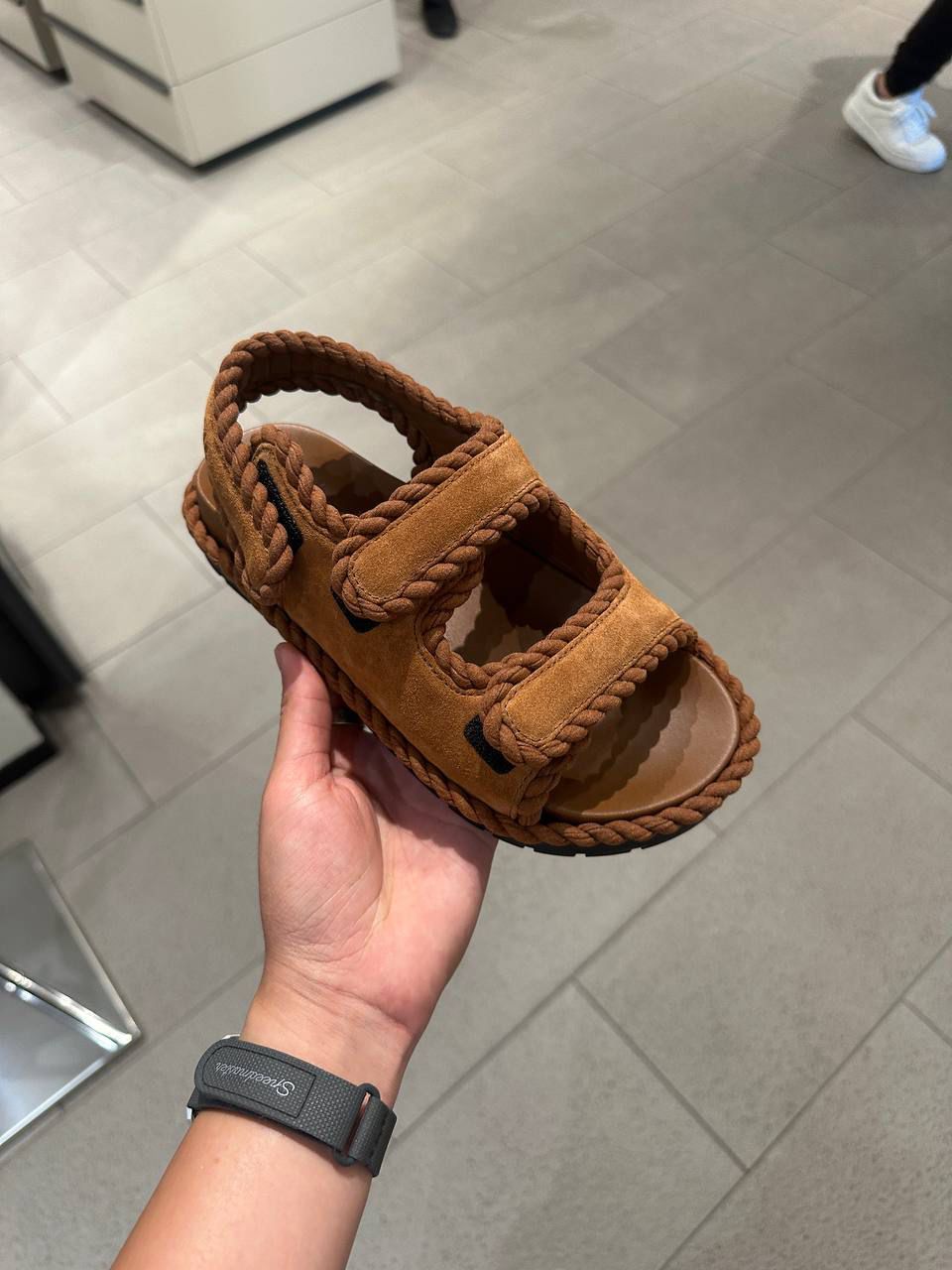 Flash Sandals