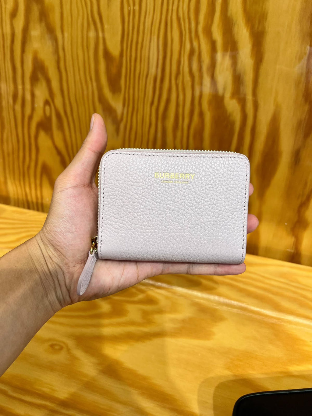 Grainy Leather Zip Card Case