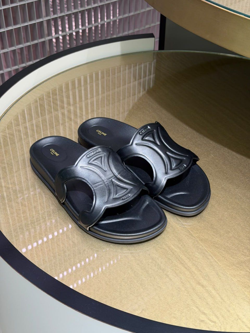 Triomphe Slide Sandal in Rubber