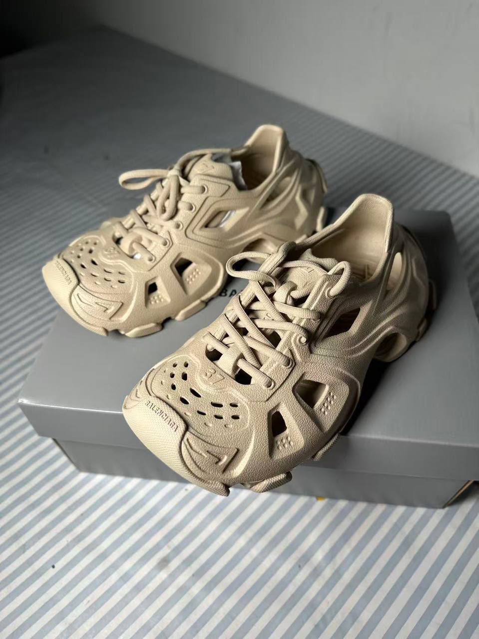 3XL Clog