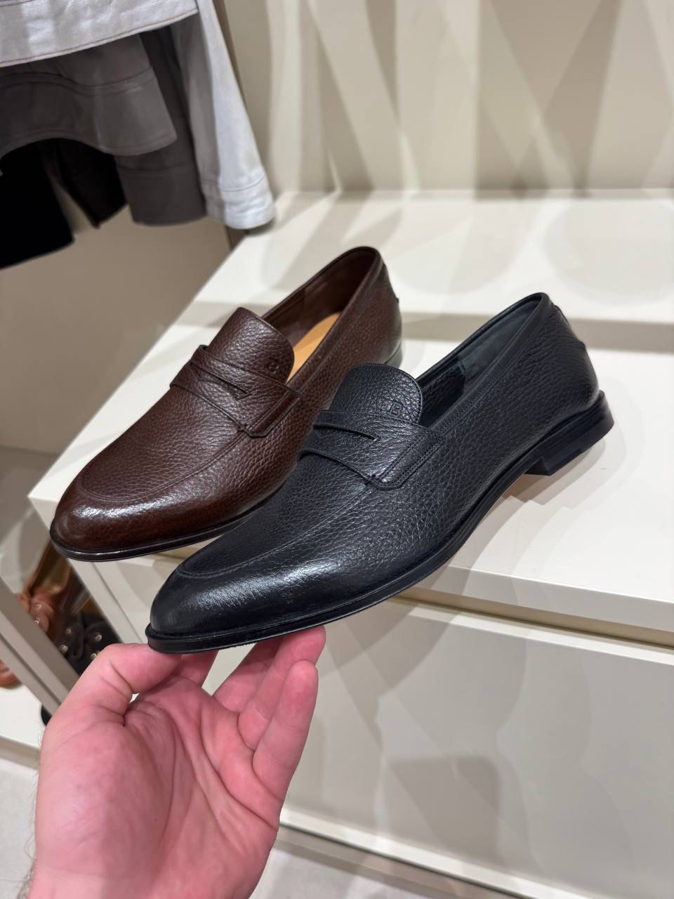 Pherlo Leather Loafers