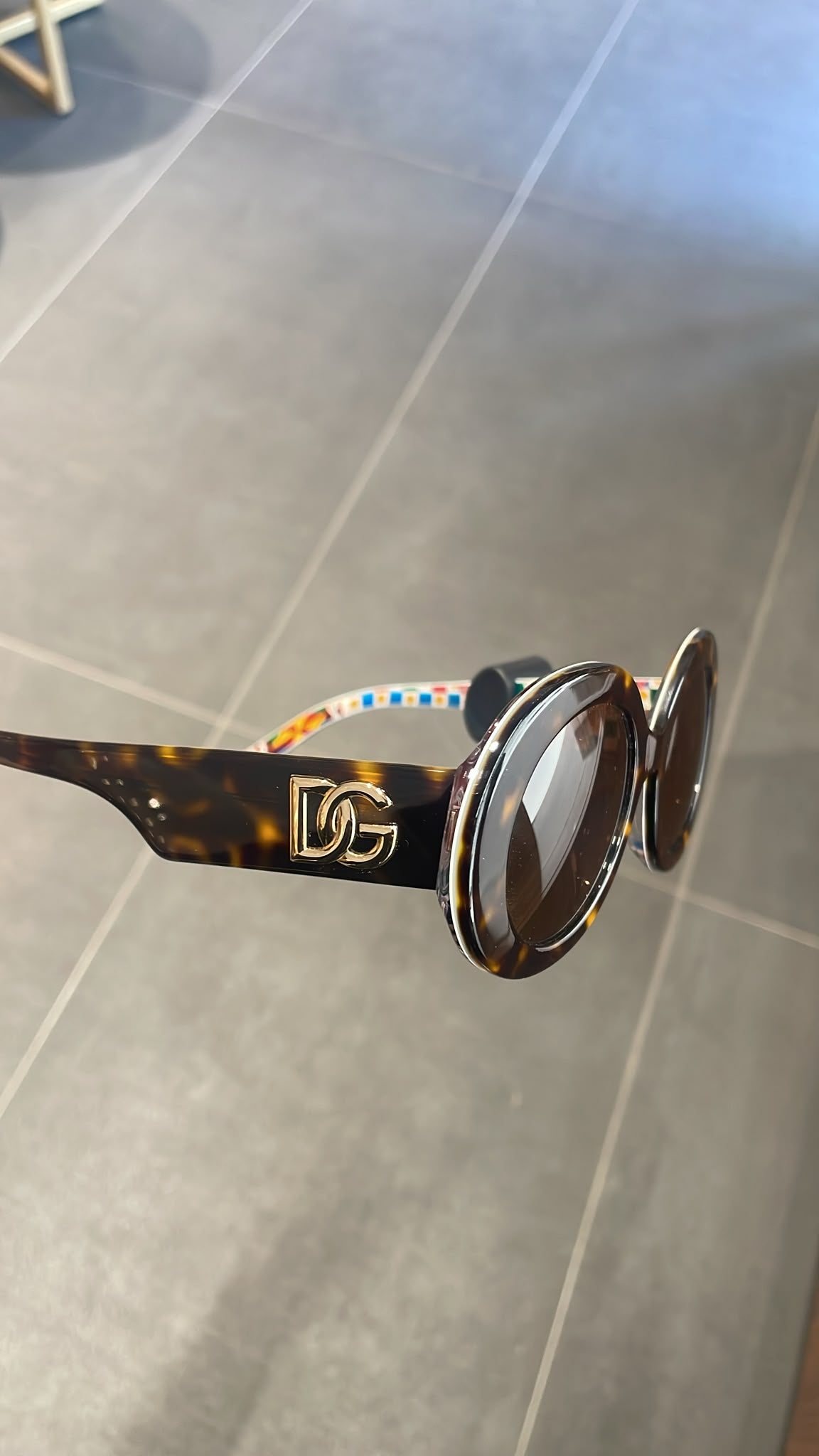 DG Logo Round Sunglasses