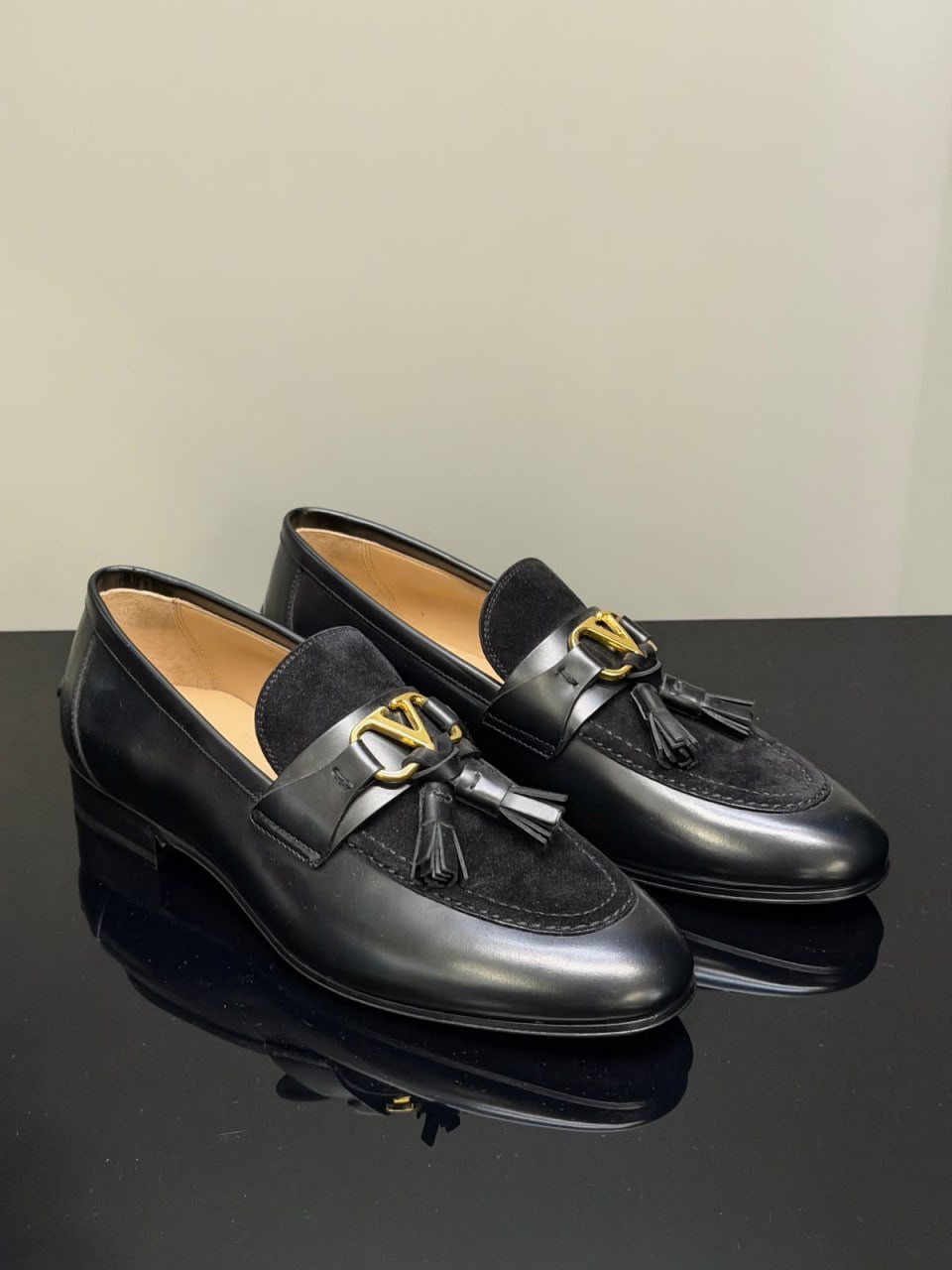 Garavani VLogo Signature Tassel Loafer