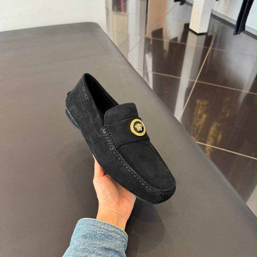 La Medusa Suede Loafers