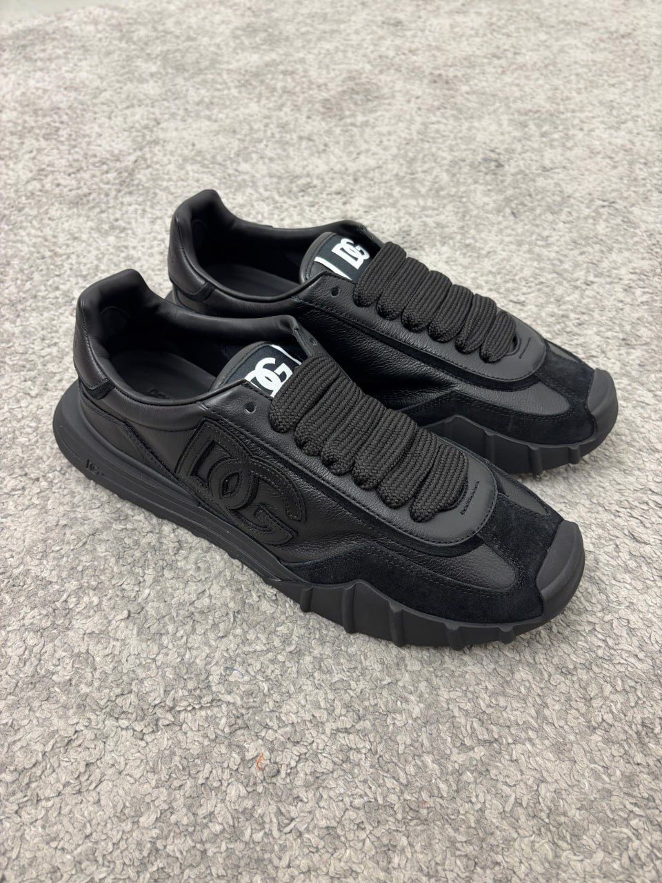 DG Logo Sneakers
