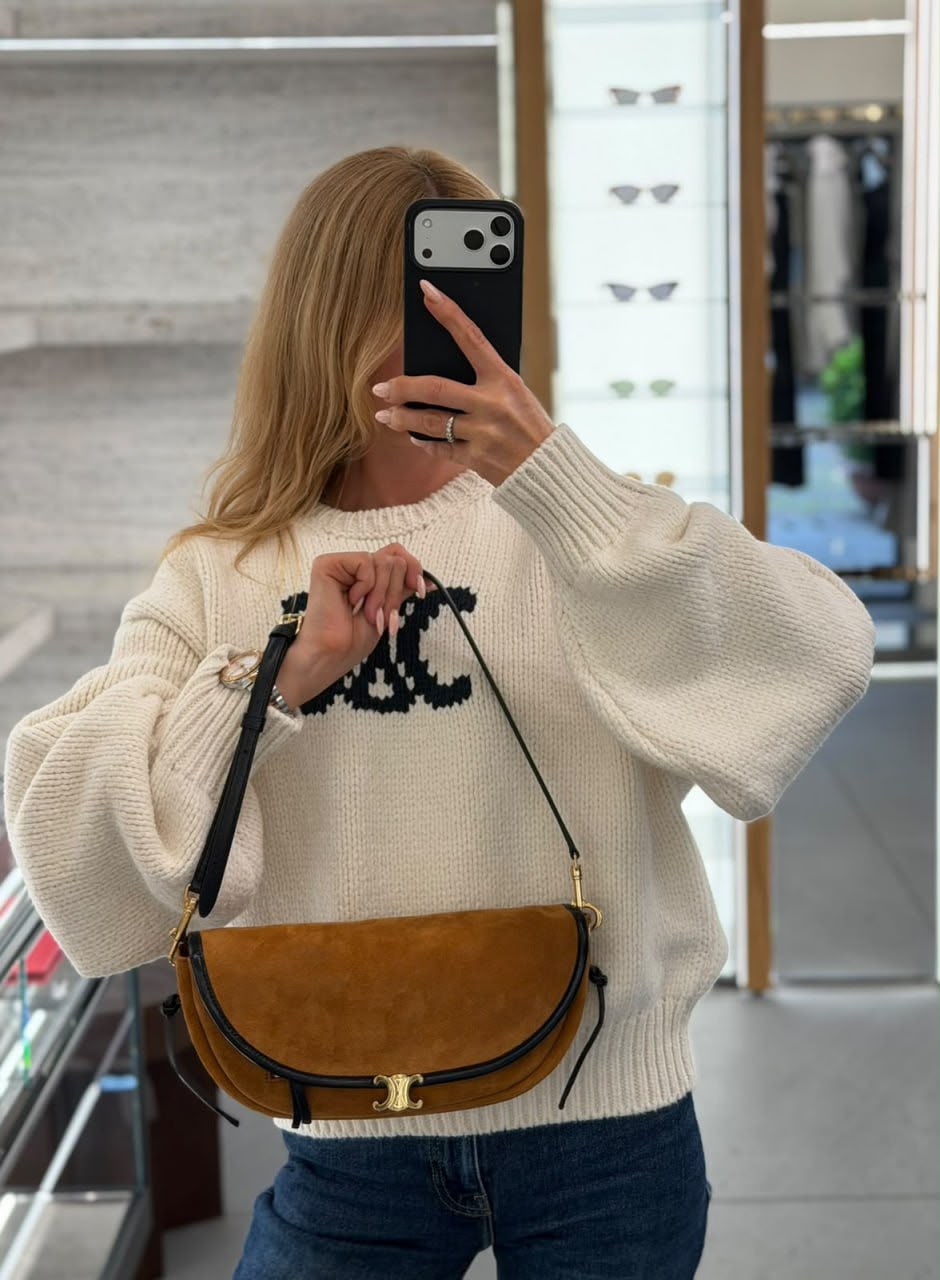 Loose Sweater in Wool