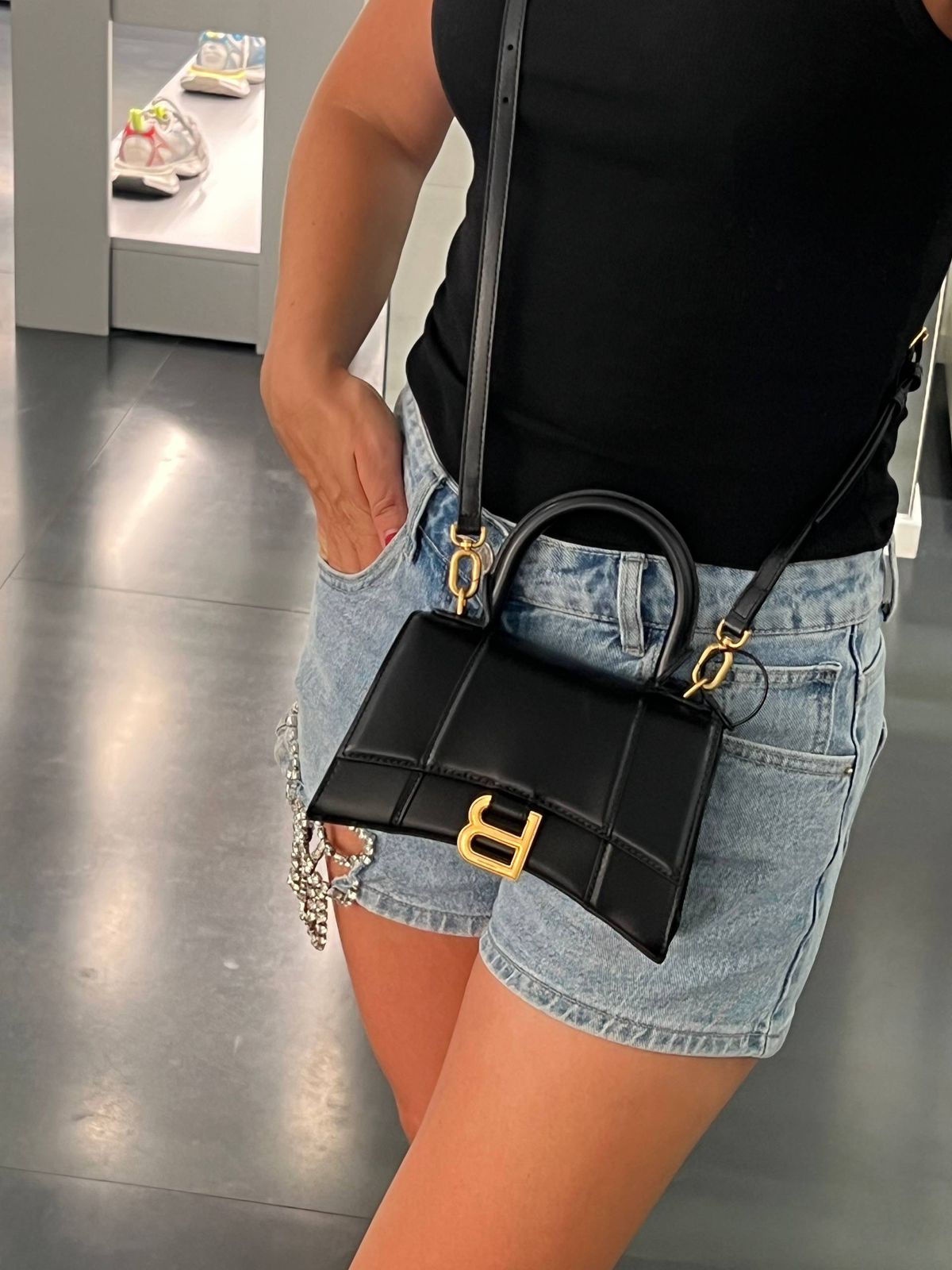Hourglass XS Handbag